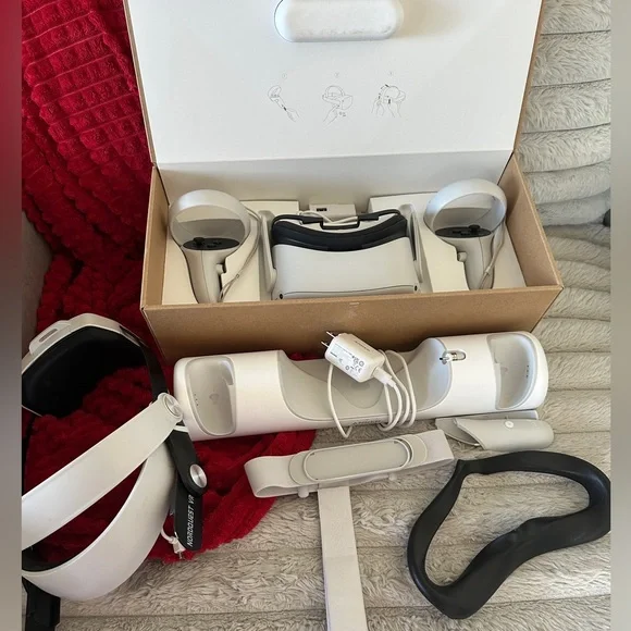 Meta Quest 2 VR Headset w/Controllers & Accessories - Picture 2 of 9